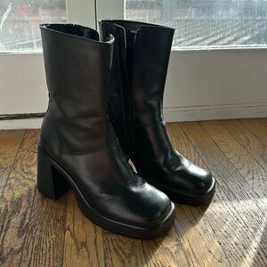 Steve Madden boots